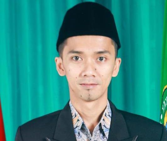 FATHAN FAHMI, S.Pd.I.