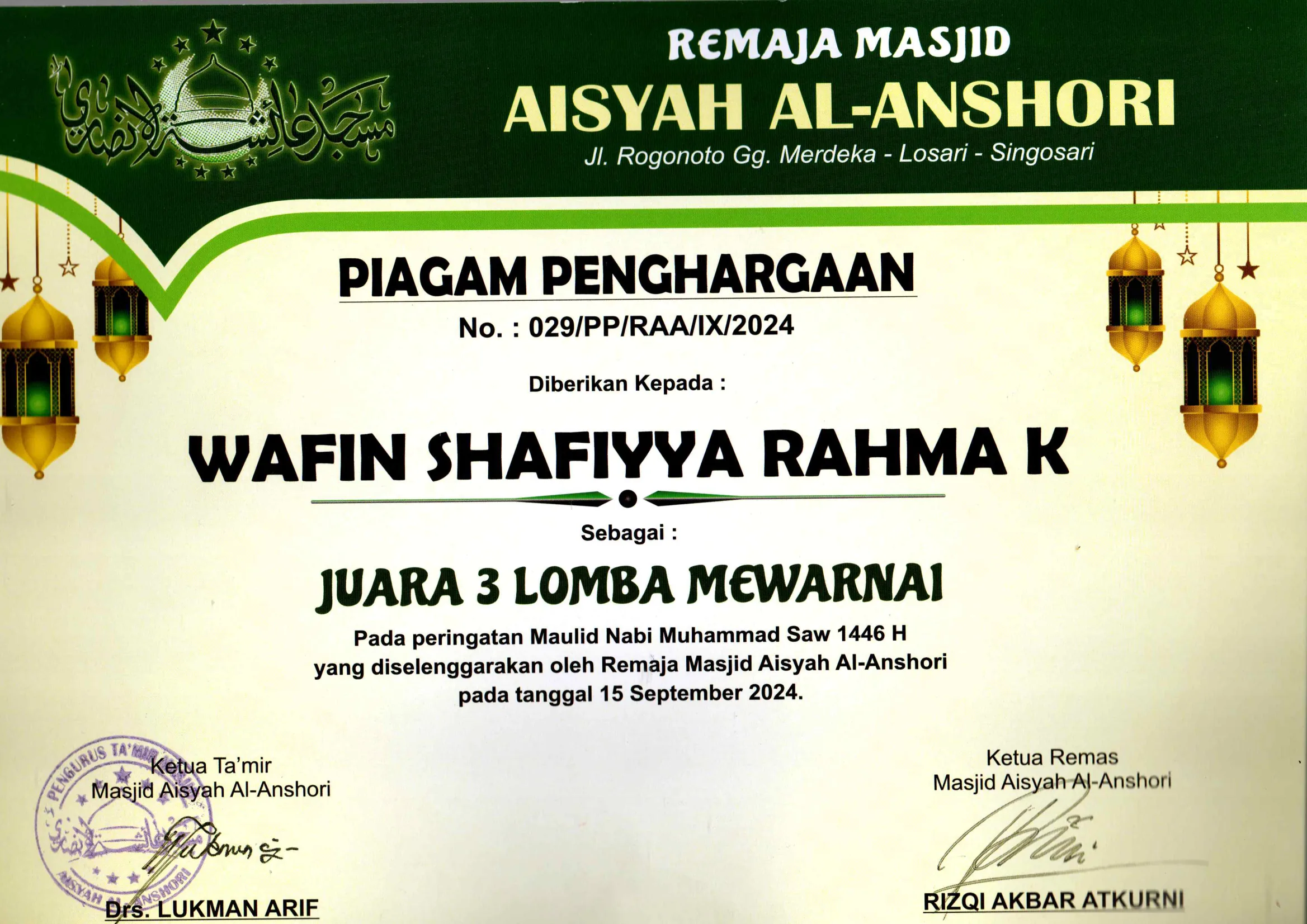 Dokumentasi Prestasi Wafin Shafiyya Rahma Kurniawan Mewarnai Kaligrafi
