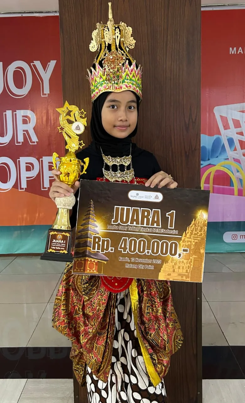 Rufaidah Azizah Krisvio Juara 1 Story Telling Malang City Point