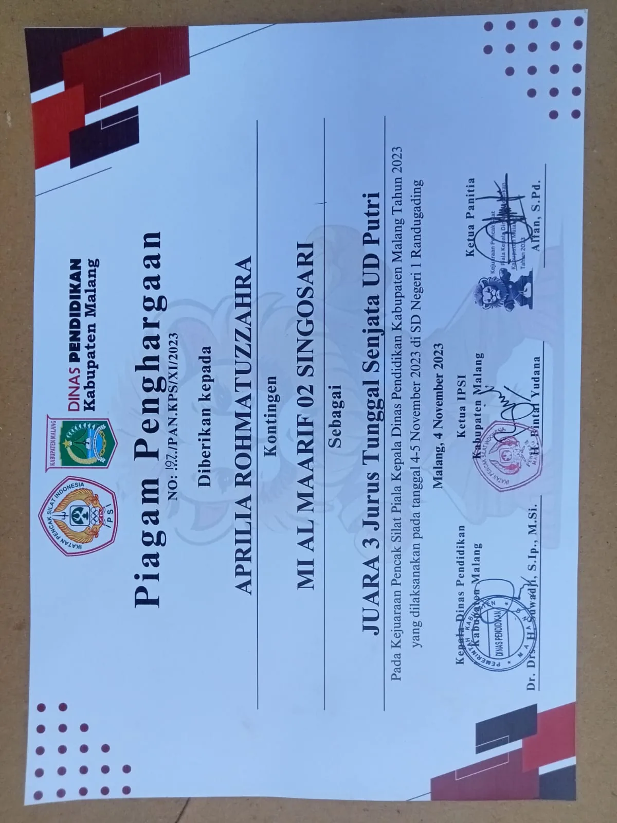 Dokumentasi Prestasi Aprilia Rohmatuzzahra Pencak Silat